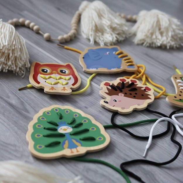 Medinė suvarstymo dėlionė „Gyvūnėliai“ – 10 dalių