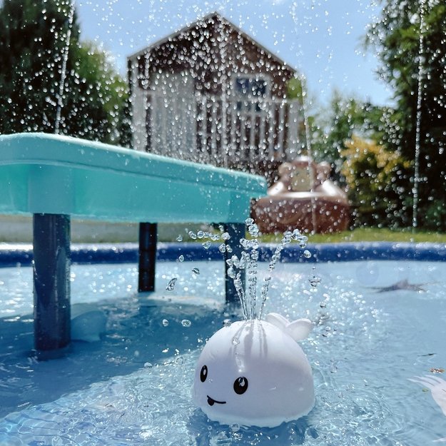 WOOPIE BABY Vonios žaislas „Banginis“ – vandens fontanas su LED apšvietimu 4