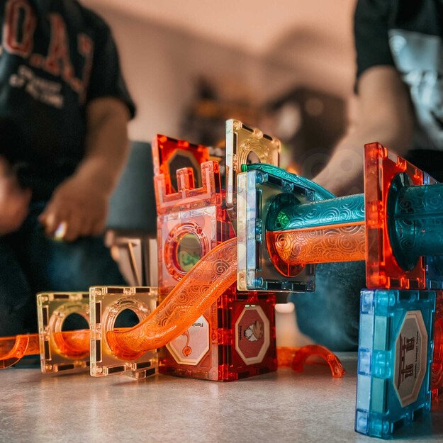 WOOPIE 49 dalių magnetinis rutuliukų trasa su šviesos efektais 1