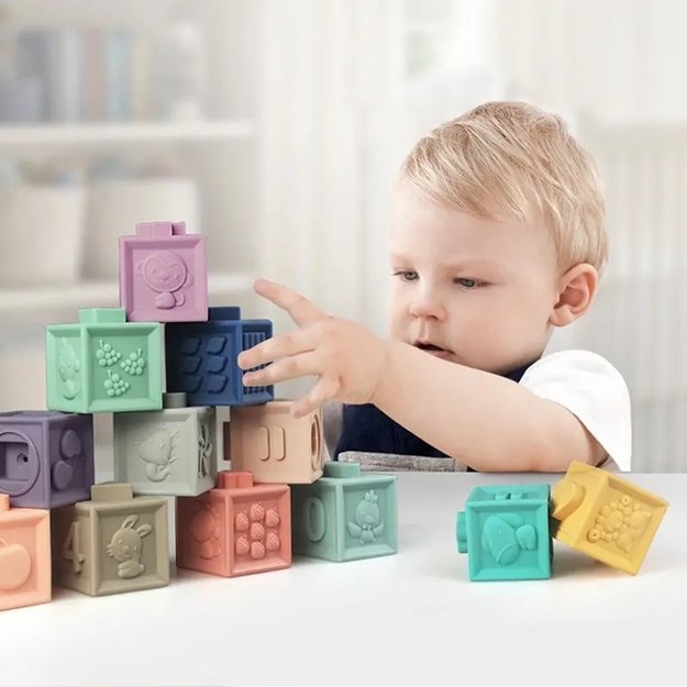 WOOPIE BABY sensoriniai kaladėlių rinkinys – spaudžiama dėlionė su garsais ir skaičių mokymu, 23 vnt.