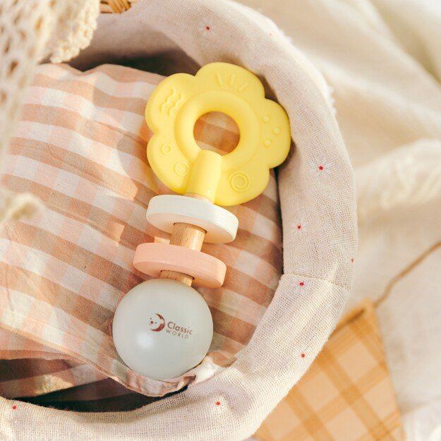 CLASSIC WORLD medinis pastelinis barškutis–kramtukas „Gėlytė“ 2 viename 4