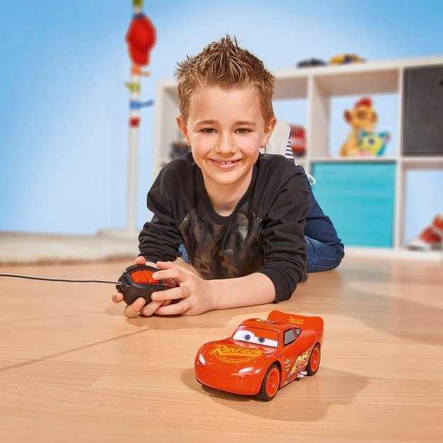 JADA Disney Auta – Zygzako McQueeno radijo bangomis valdomas automobilis