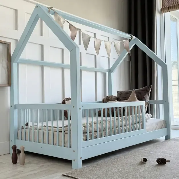 Vaikiška namelio lova „FLORI “ (individualūs išmatavimai) 4