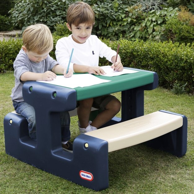 Little Tikes mėlynas–žalias pikniko stalas vaikams – naudoti lauke