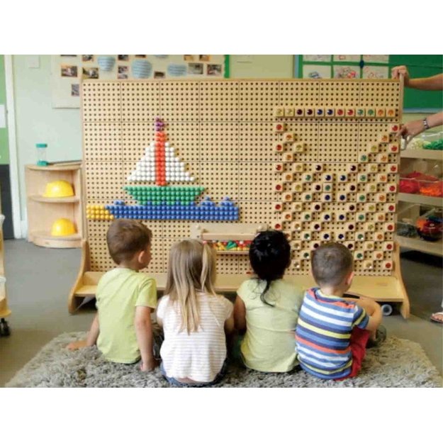 Laisvai pastatoma edukacinė STEM lenta vaikams – 166 x 125 cm