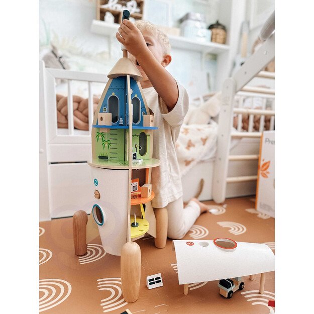 CLASSIC WORLD medinė raketa – žaidimų namelis su figūrėlėmis 7